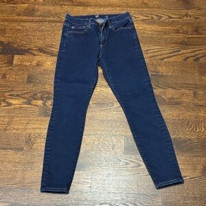 GAP Women's Skinny Jeans size 28